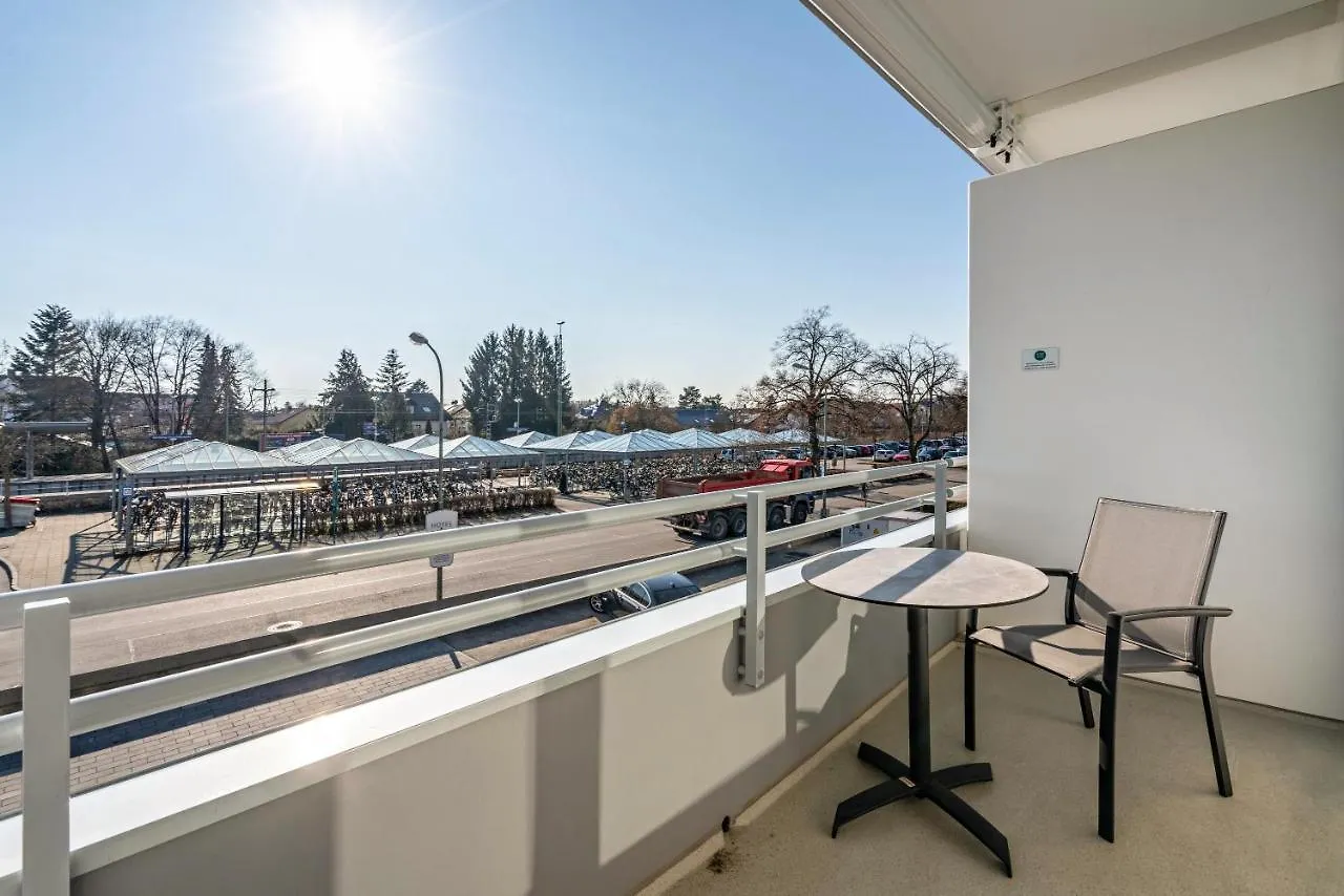 Apartment Ferienwohnung Huber Living Basic 203 Germering
